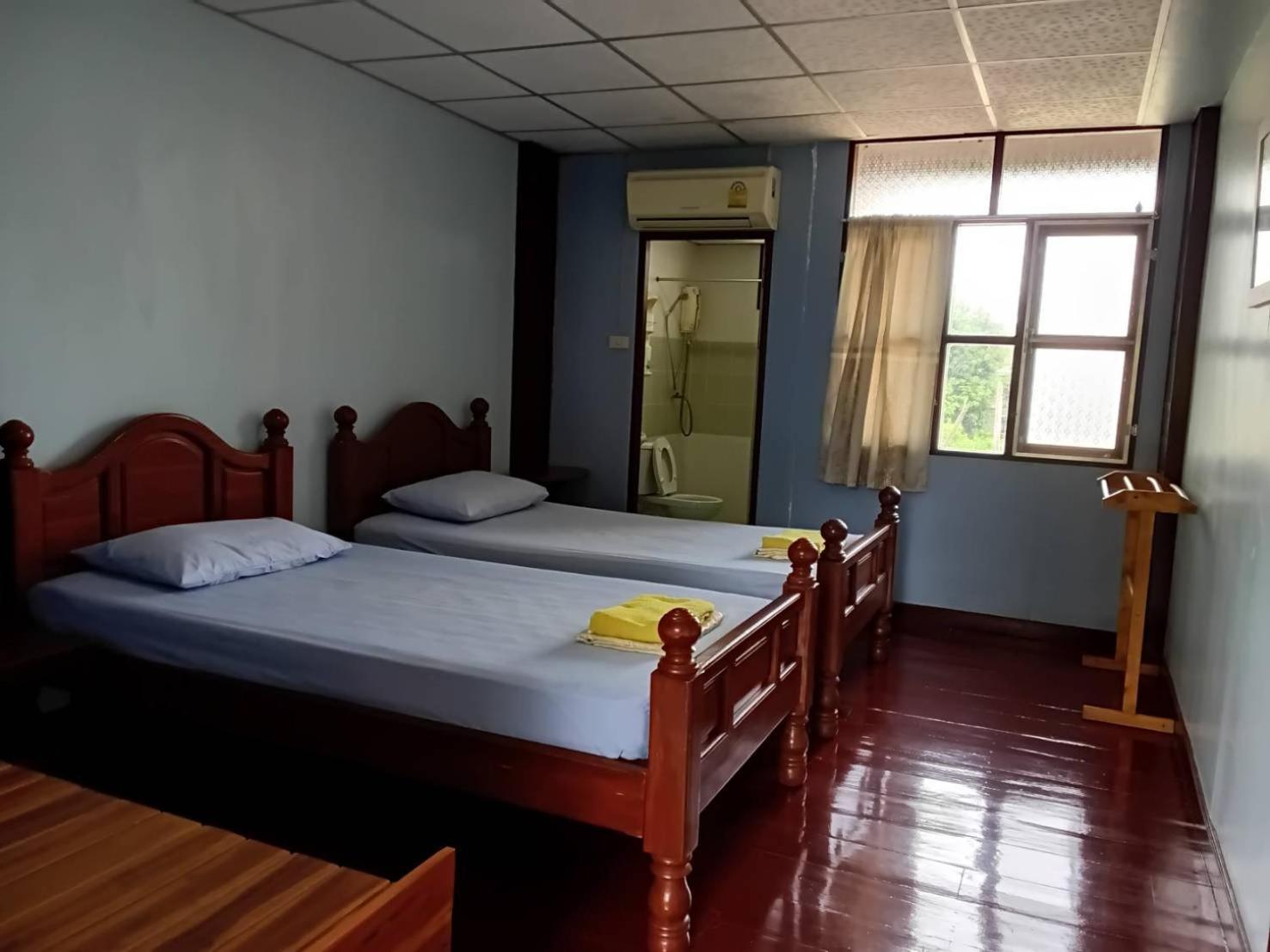 Baan Lotus Guest House Phra Nakhon Si Ayutthaya Dış mekan fotoğraf